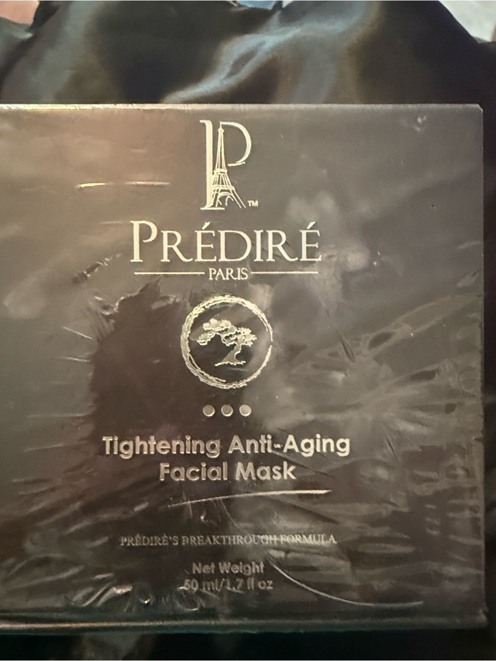 Anti-Aging Tightening Facial Mask by Predire Paris